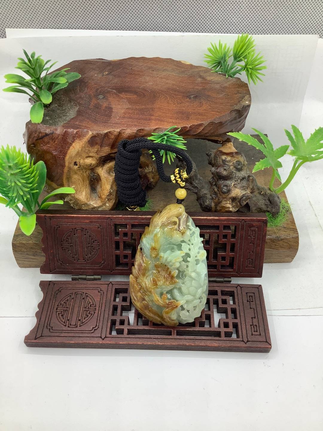 凤穿牡丹