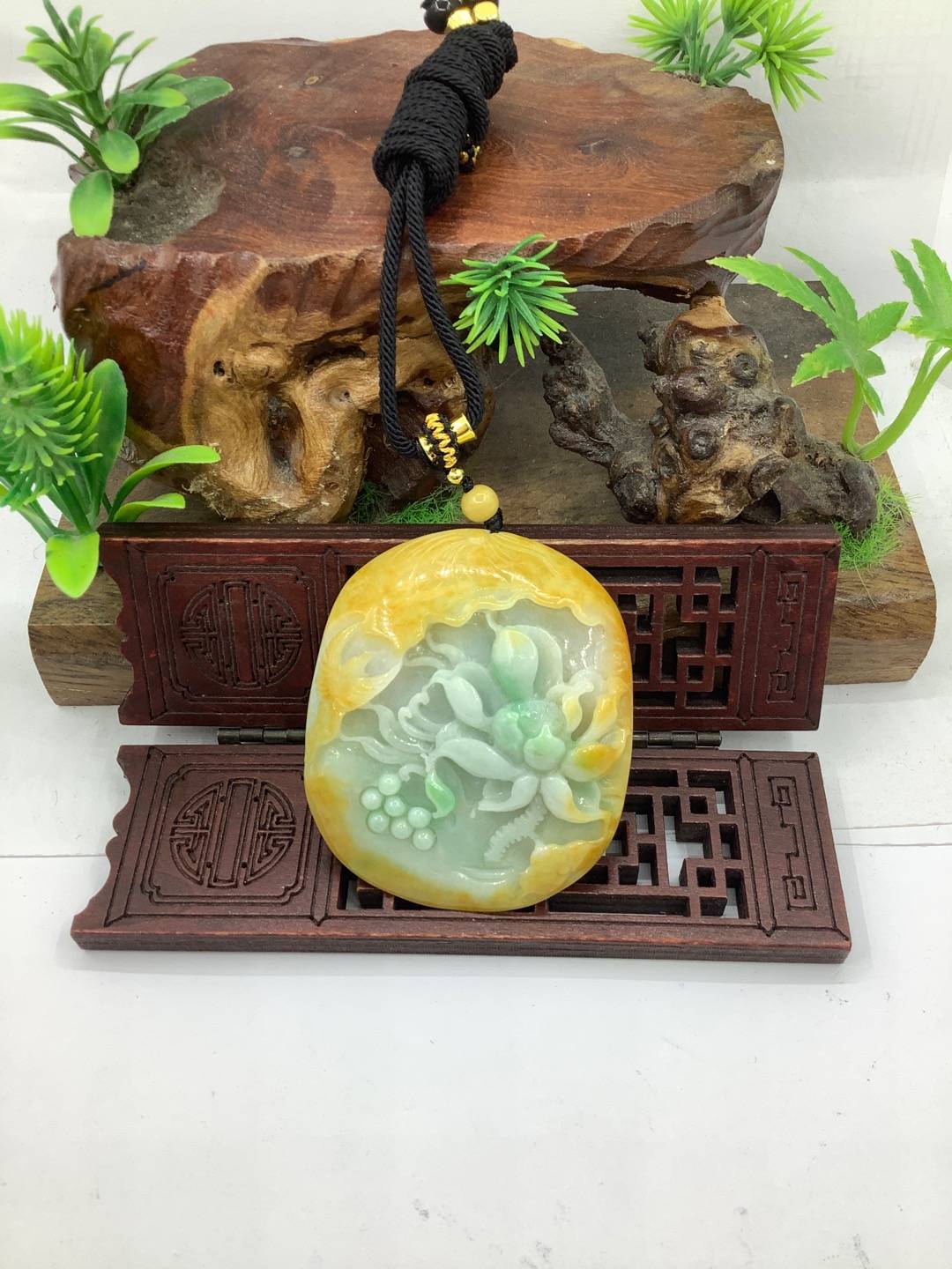 一品青莲