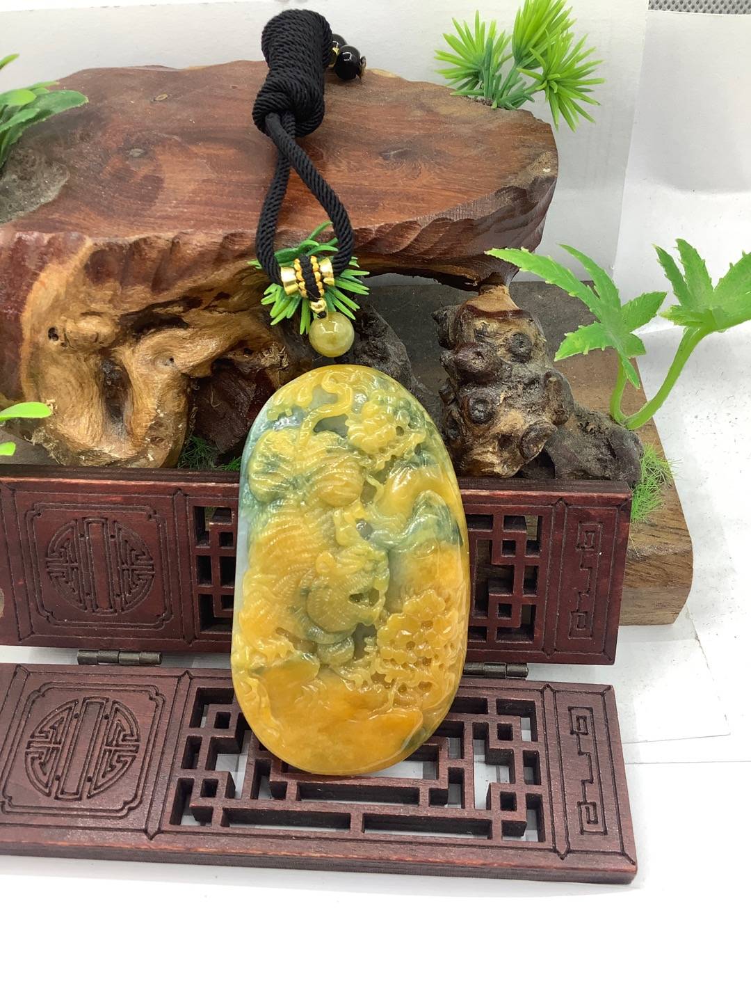 虎虎生威