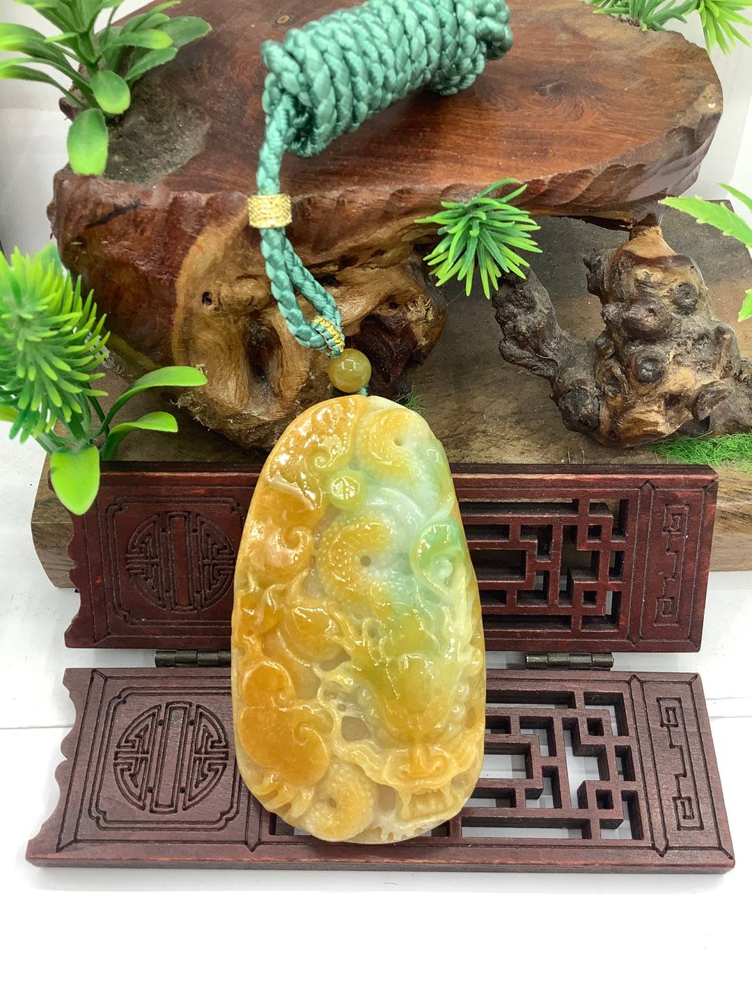 龙行天下