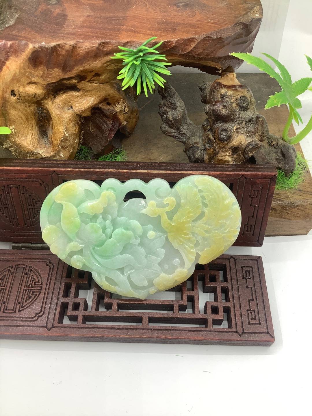 凤戏牡丹