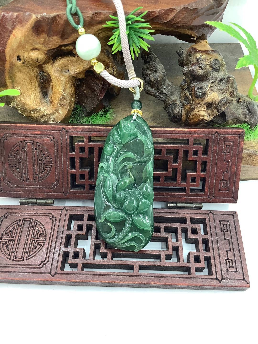 一品青莲