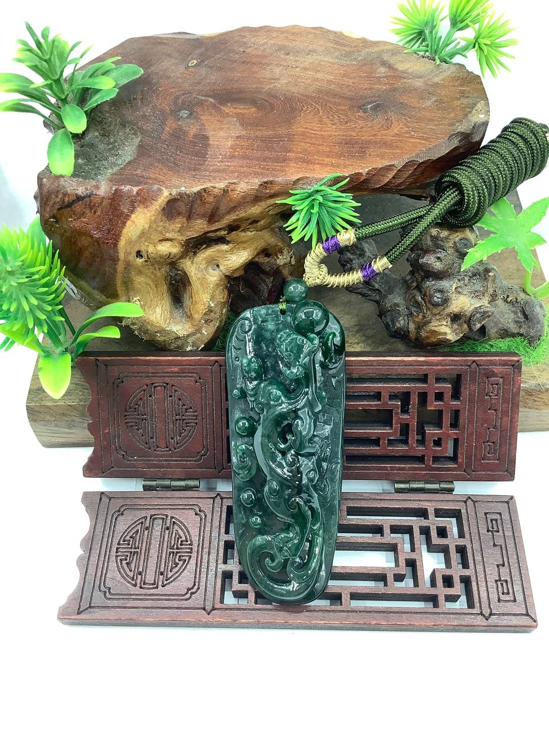 龙行天下 