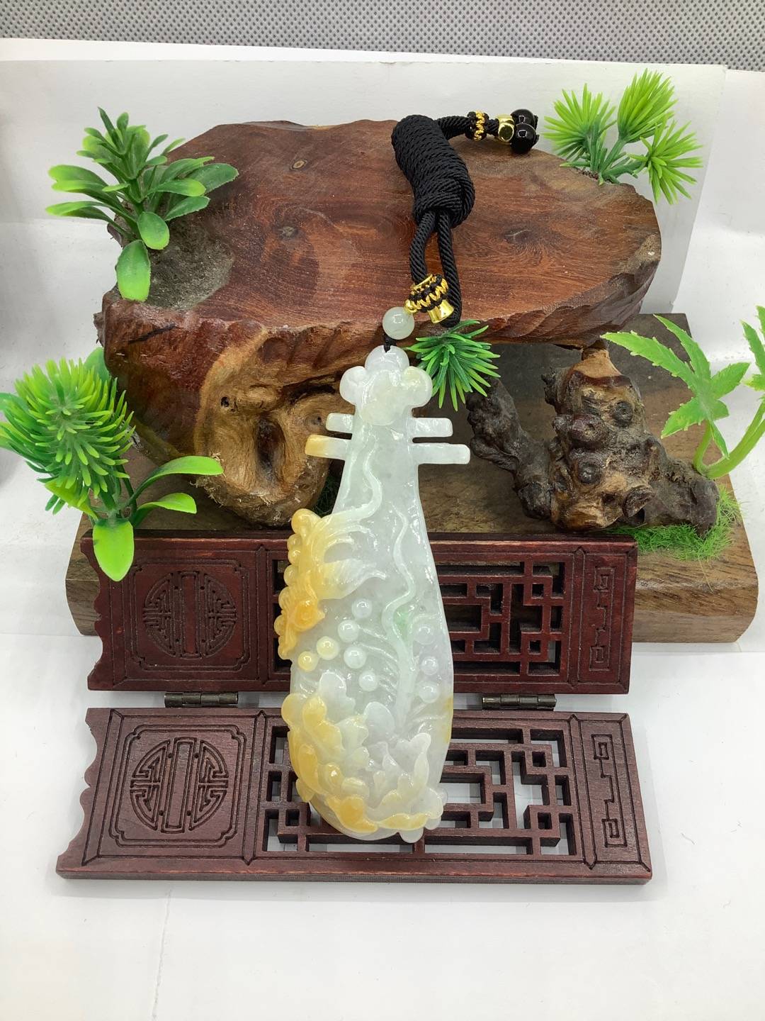 喜上眉梢