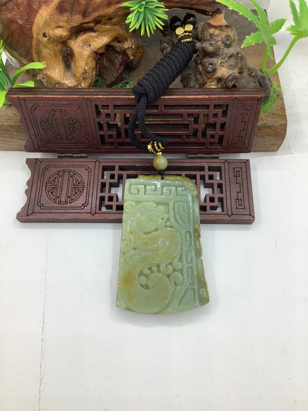 仿古龙牌 