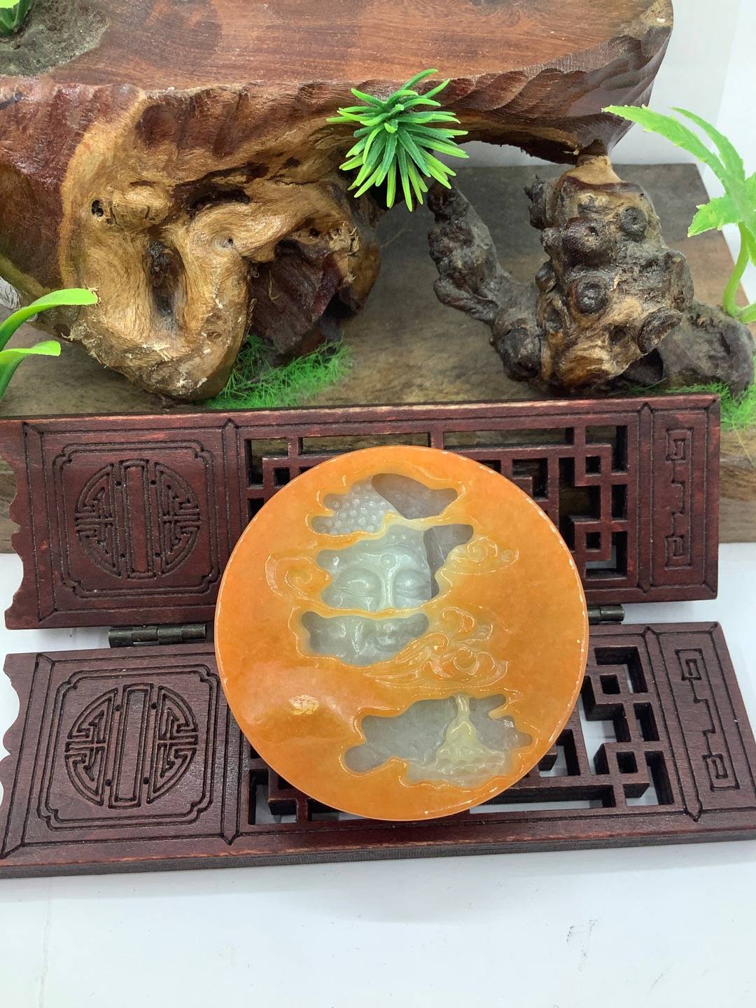 佛观天下