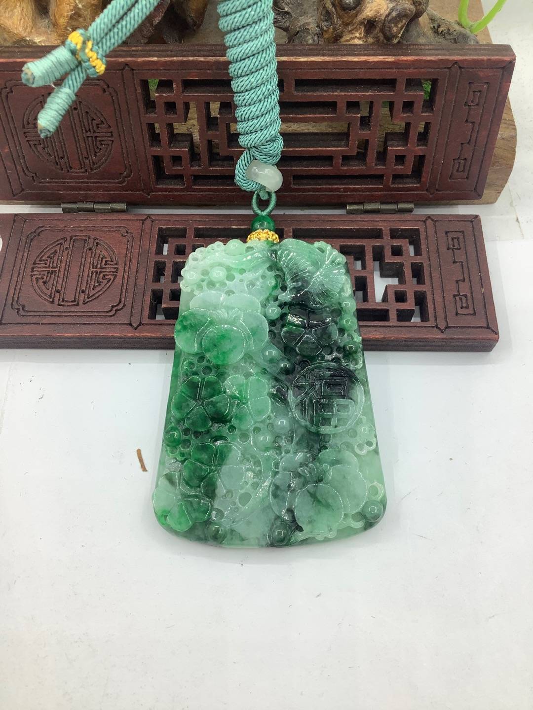 喜上眉梢