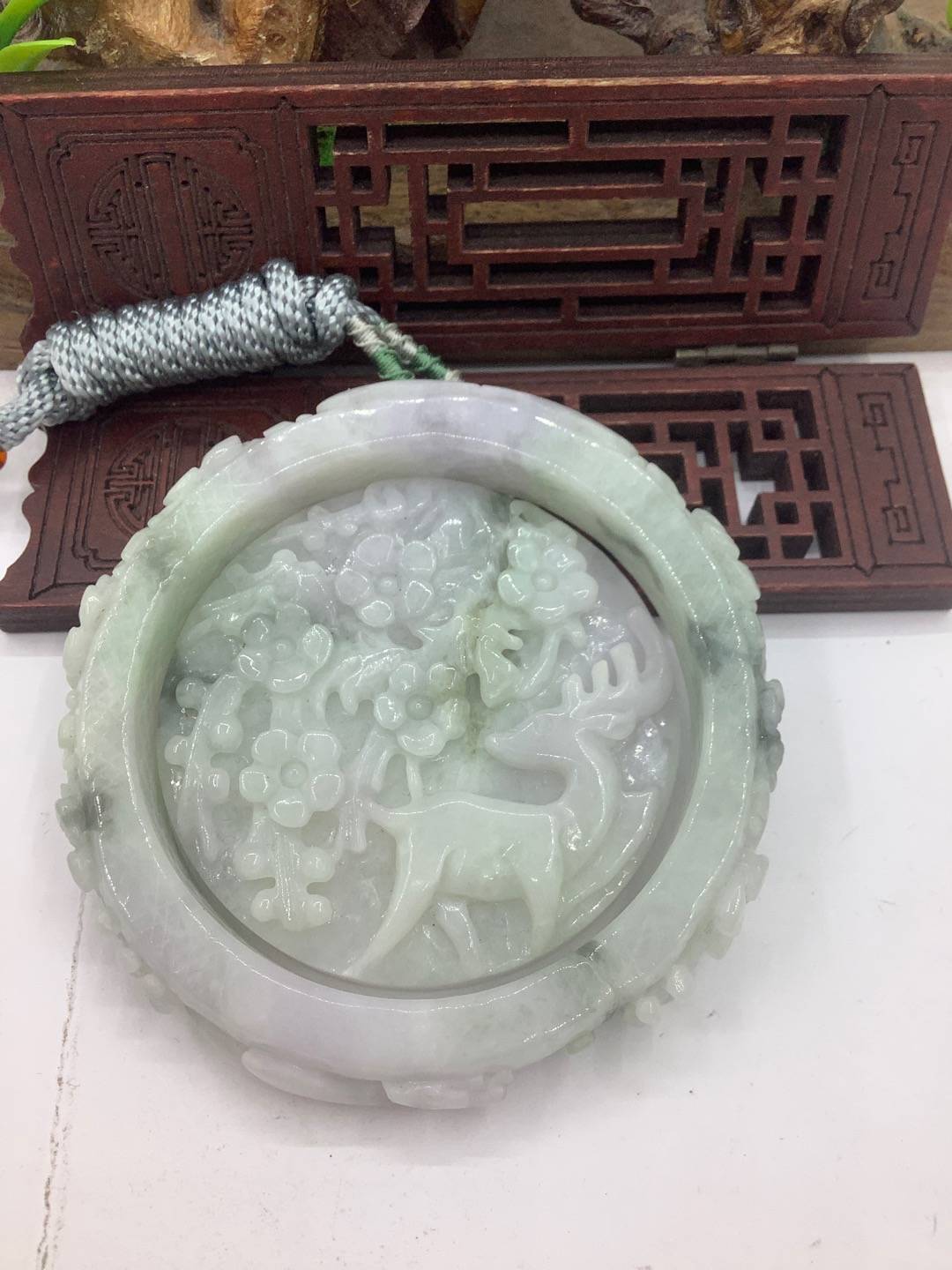 鹿梅同春