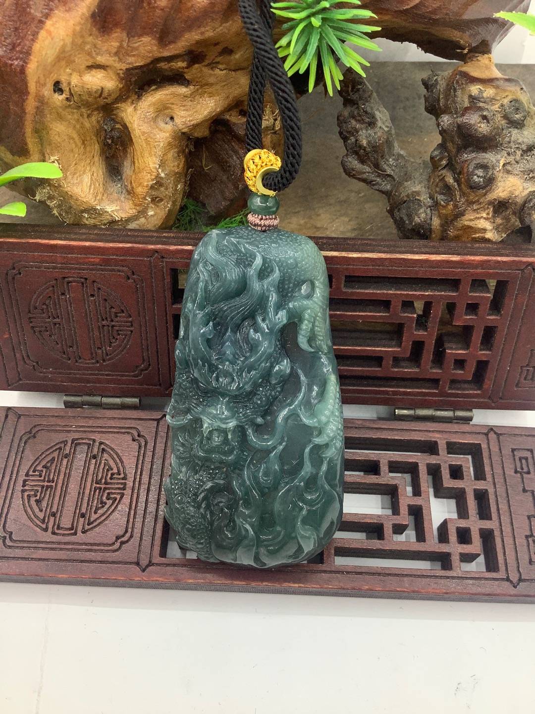 龙行天下