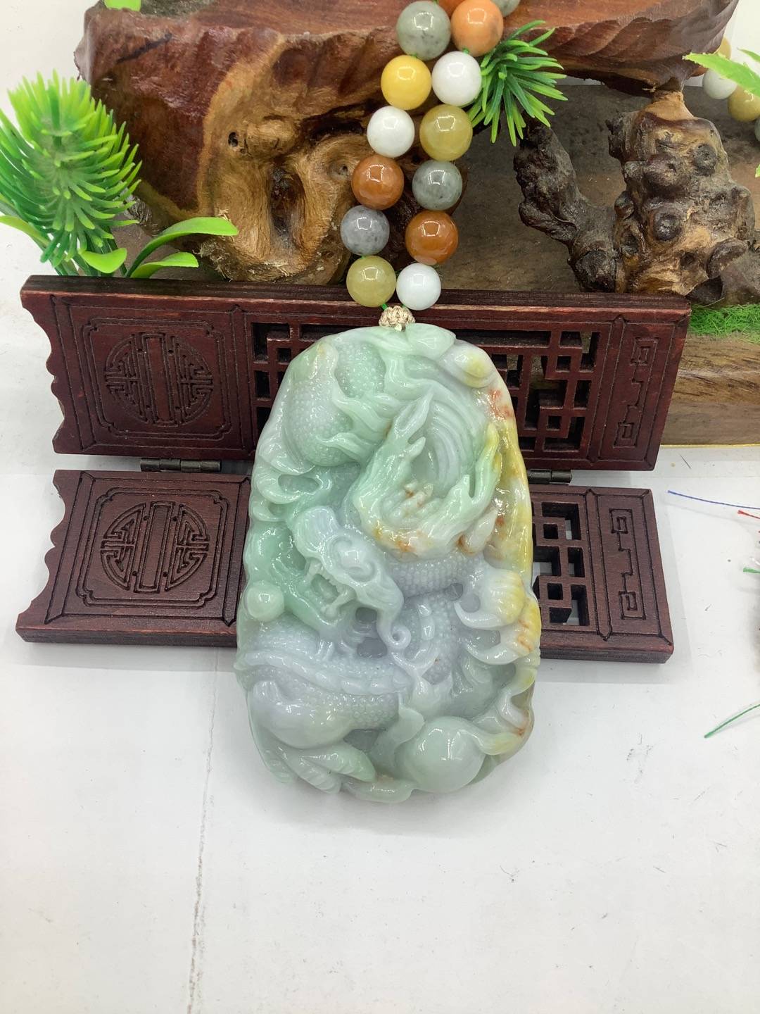 龙行天下