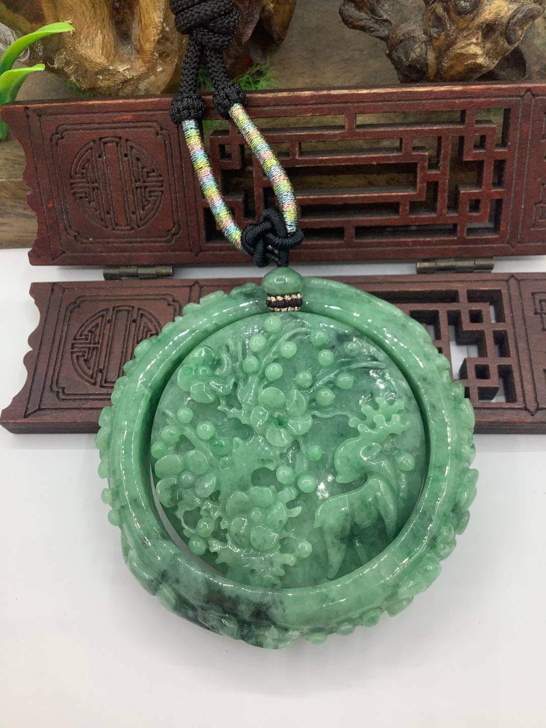 鹿梅同春
