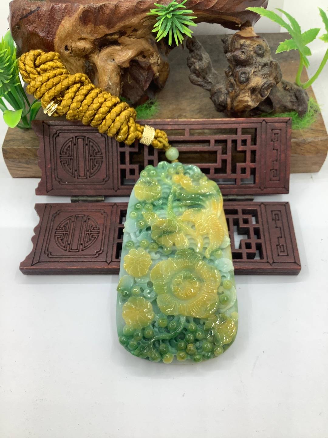 喜上眉梢