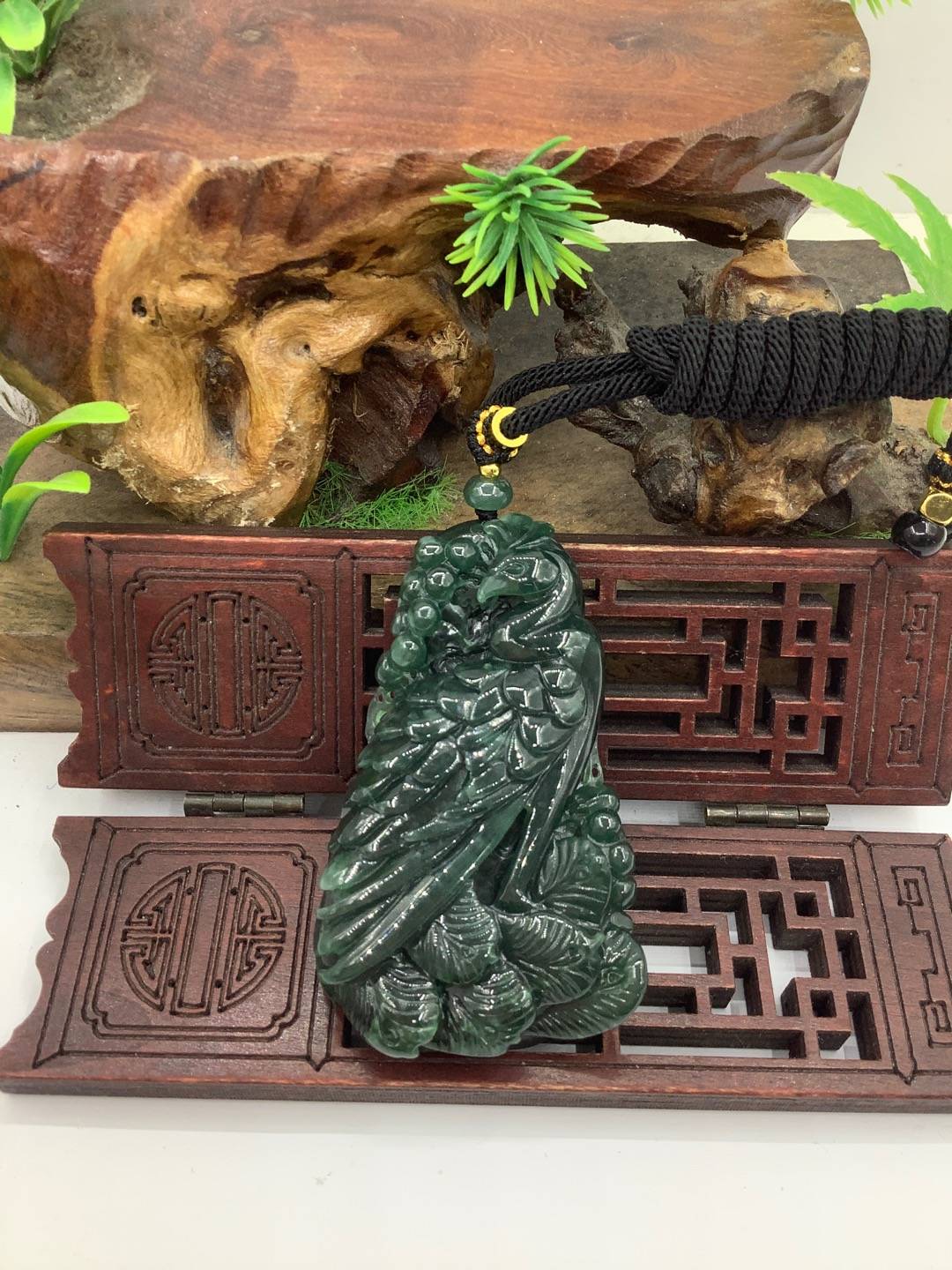 凤戏牡丹