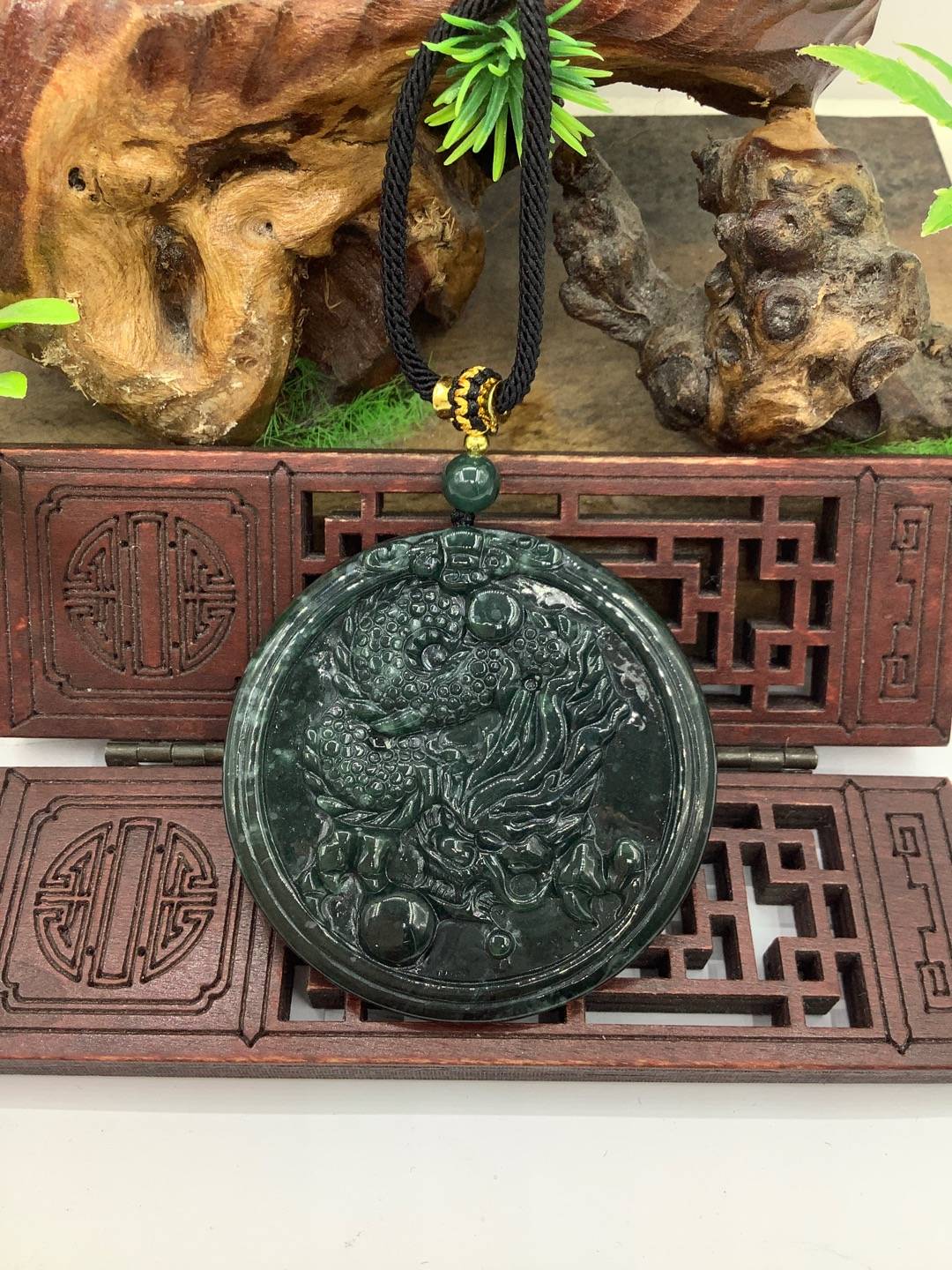 龙行天下