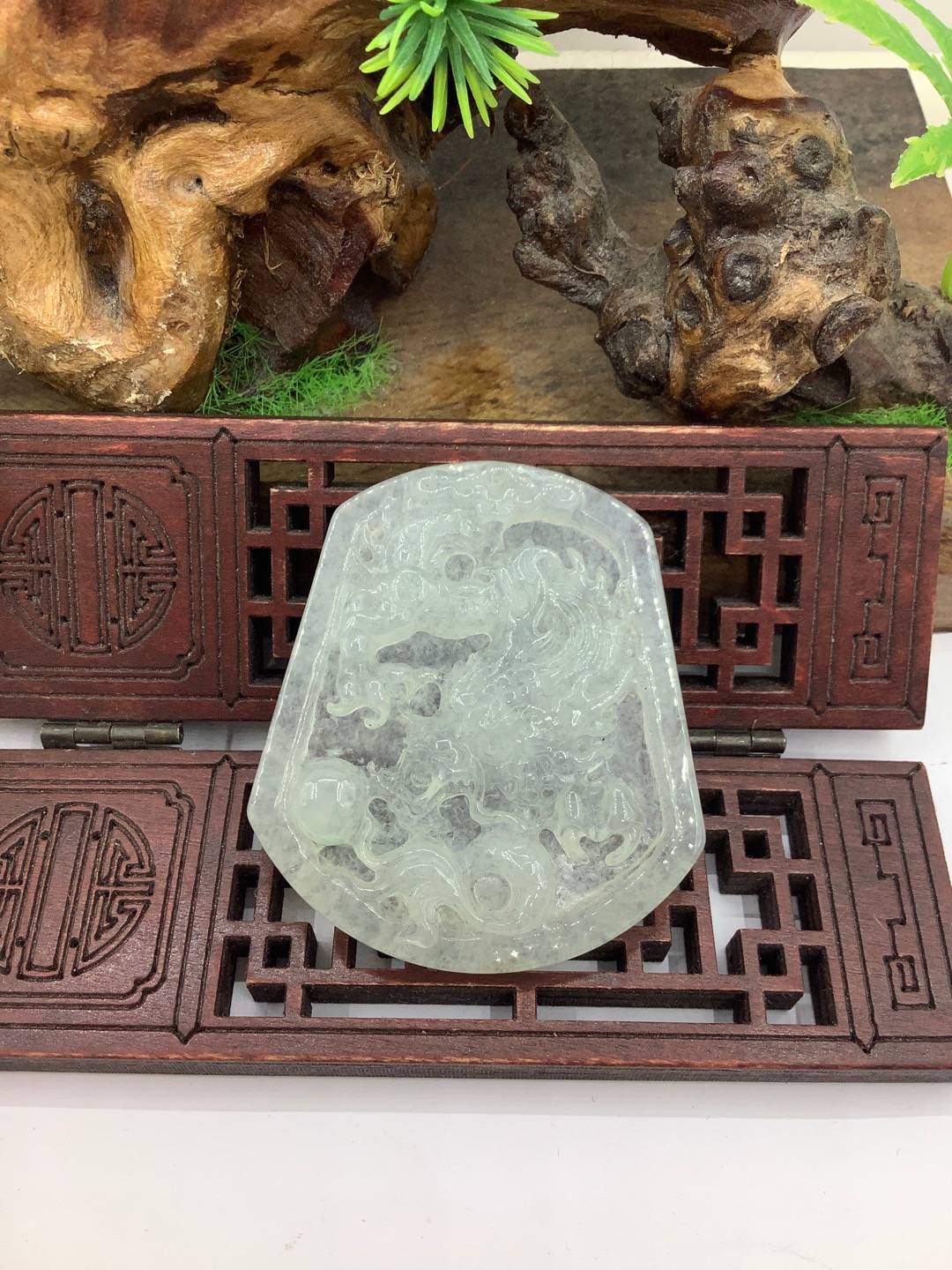 龙行天下