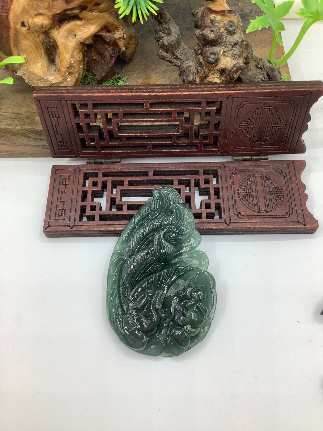 凤戏牡丹