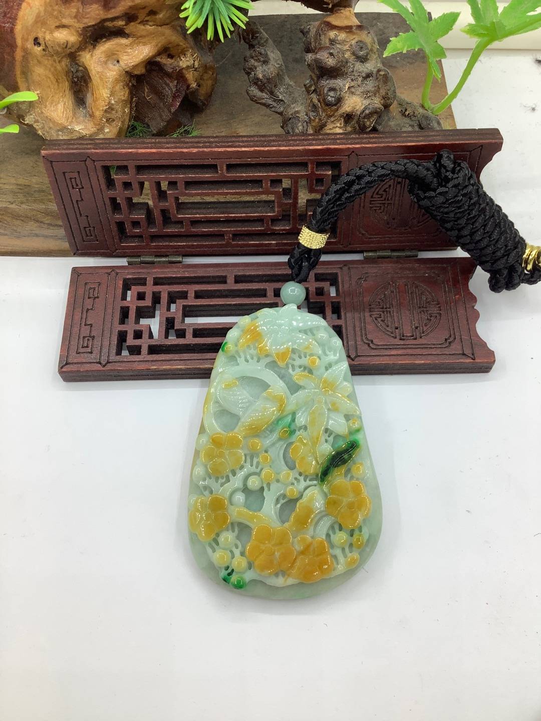喜上眉梢