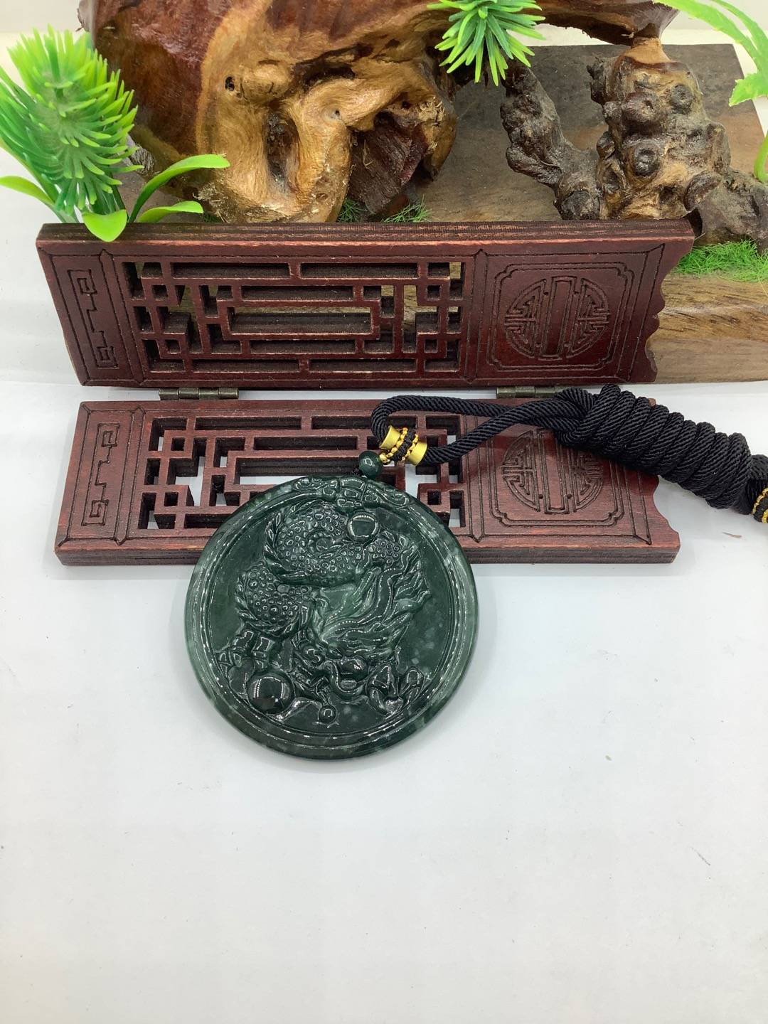 龙行天下
