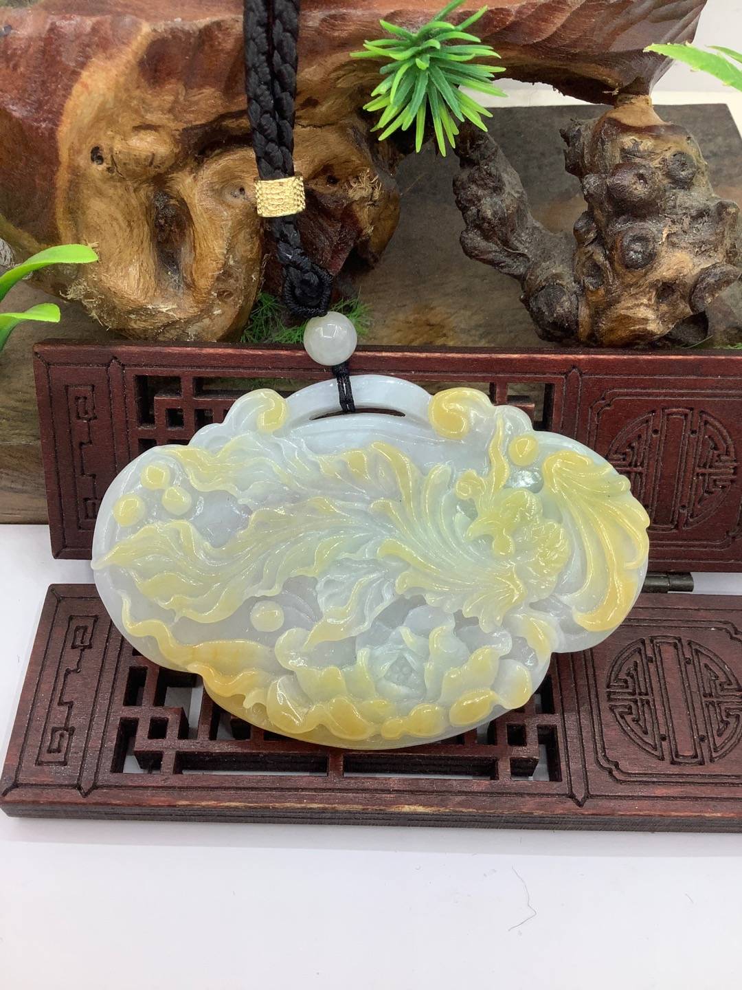 凤戏牡丹