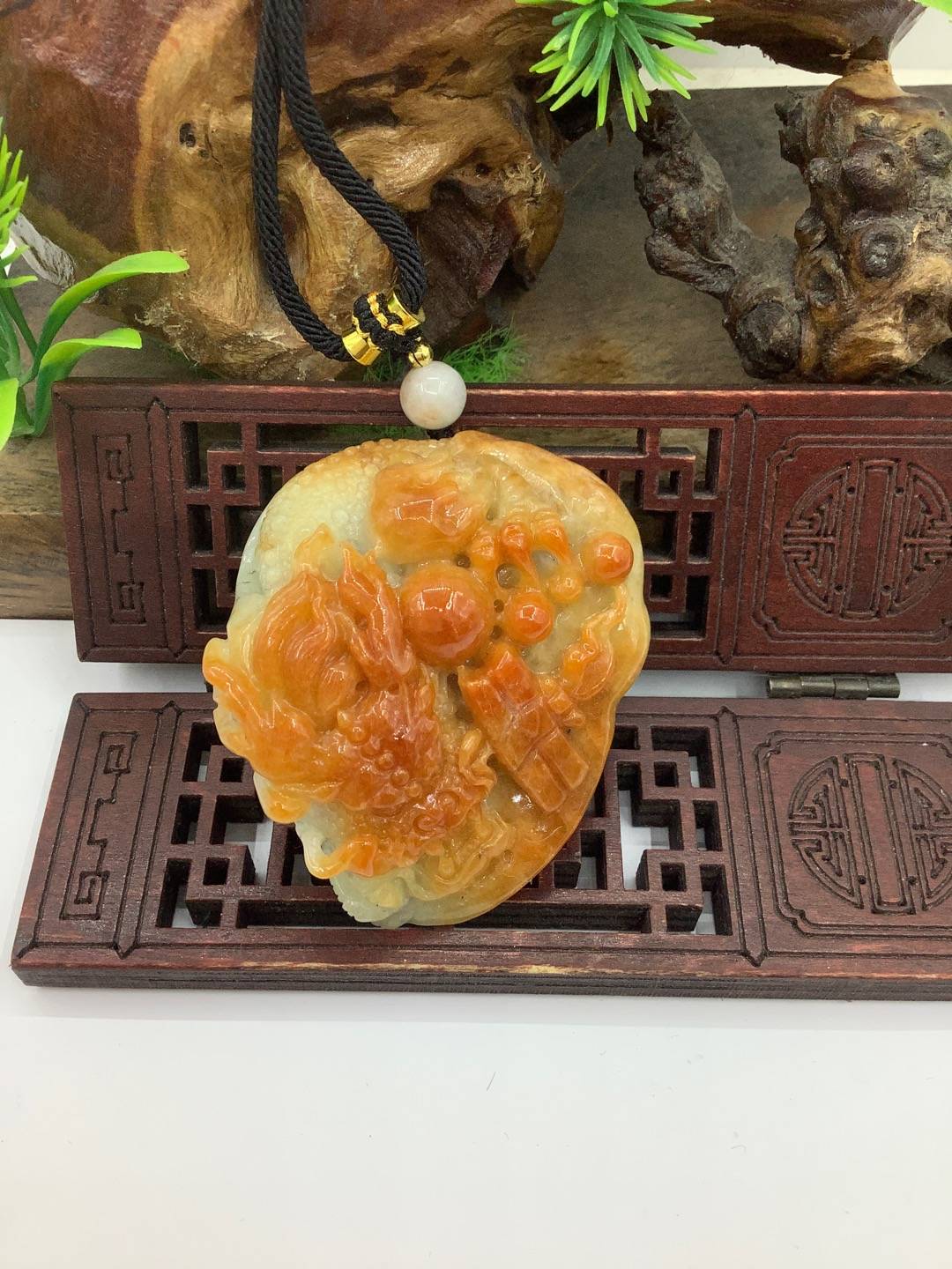 龙行天下