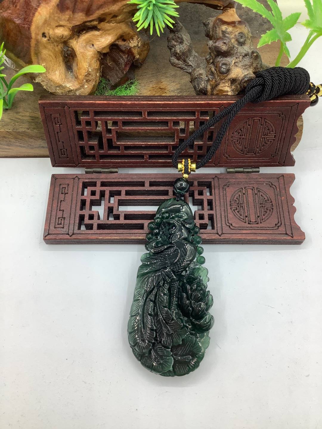 凤戏牡丹