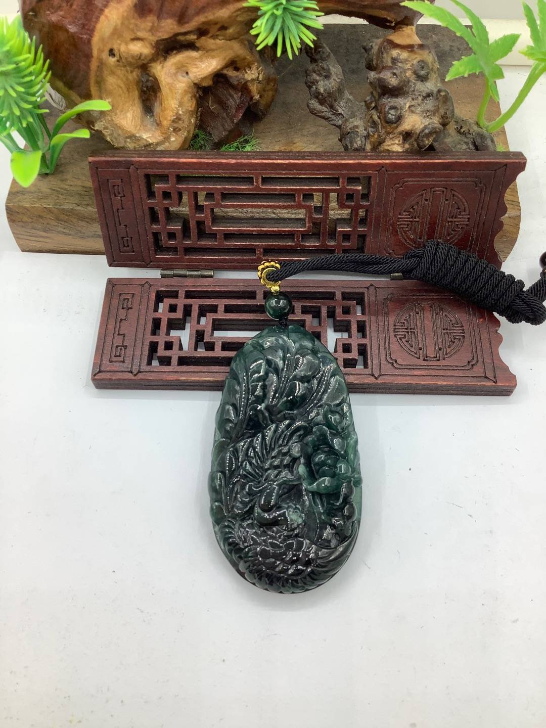 凤戏牡丹