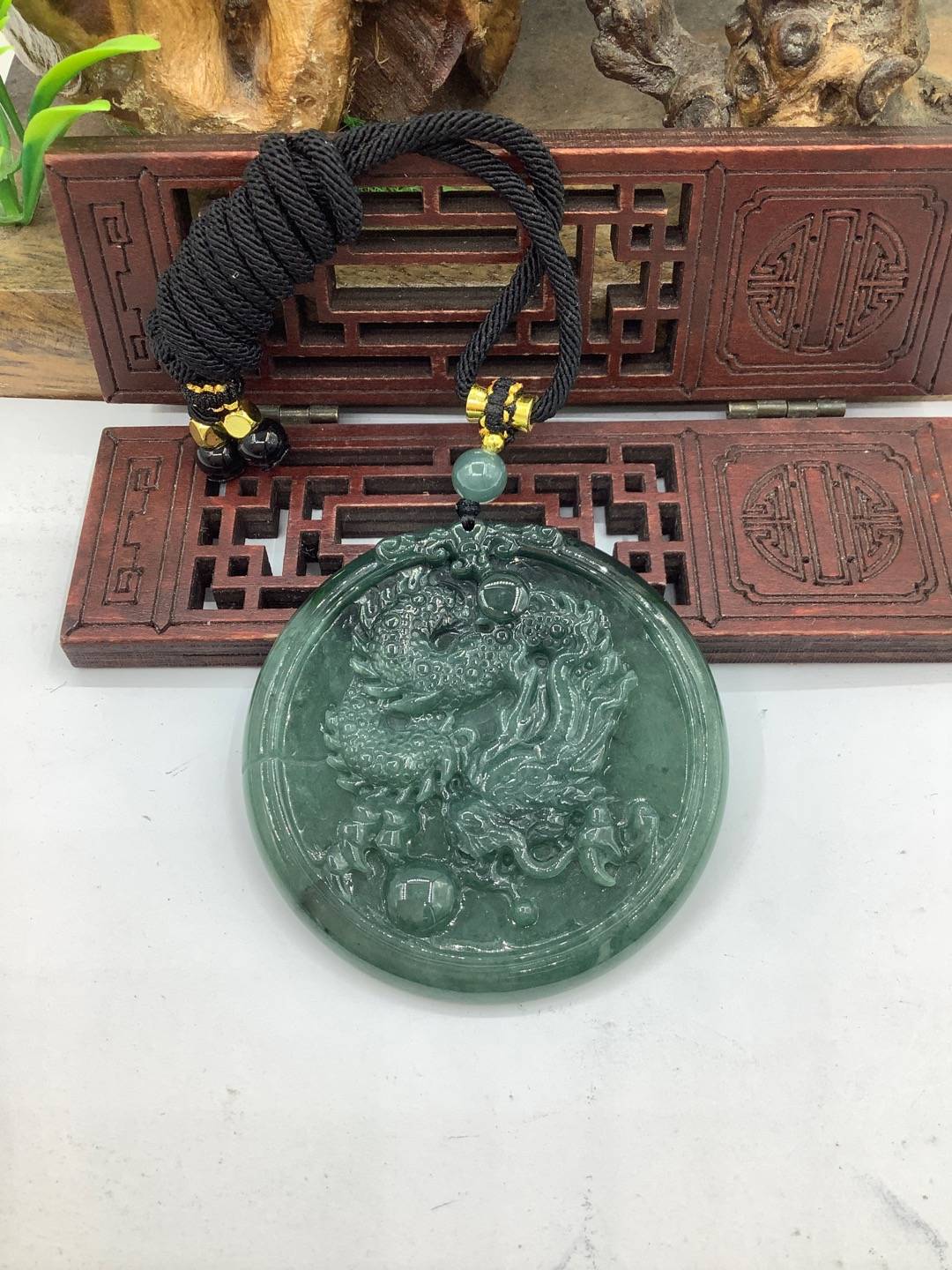 龙行天下