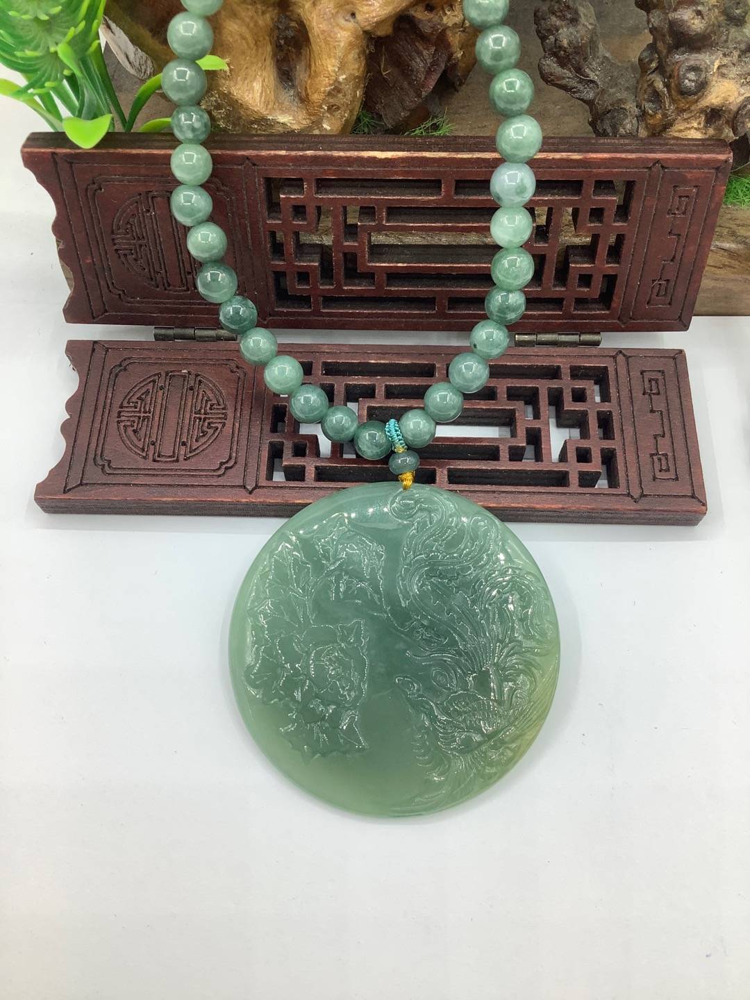 凤戏牡丹