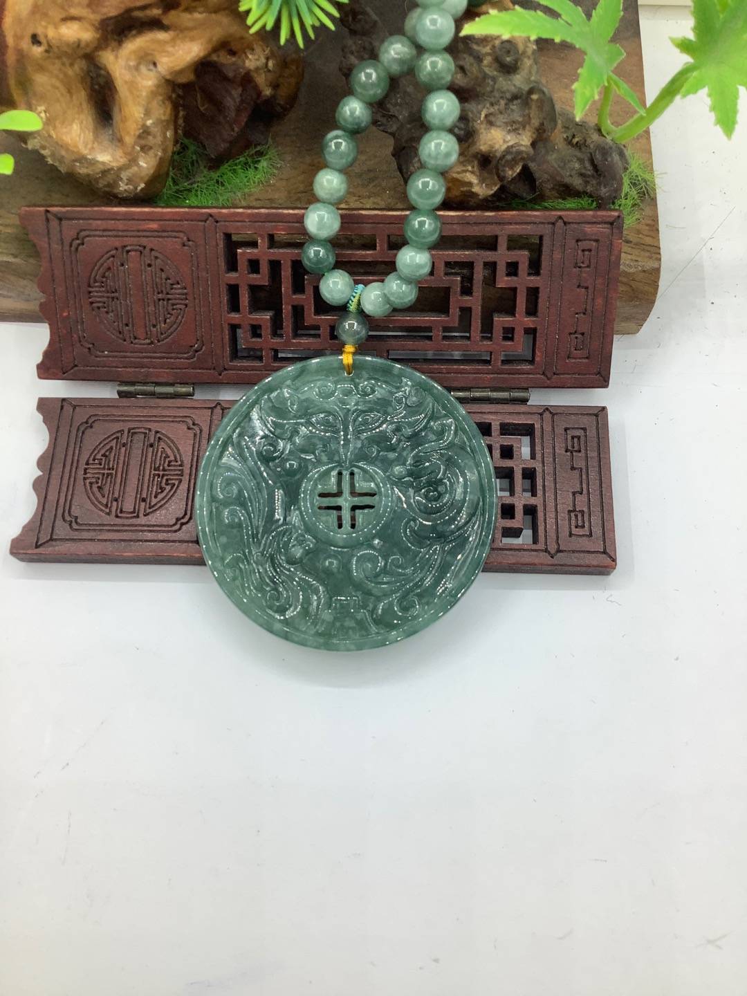 仿古牌 