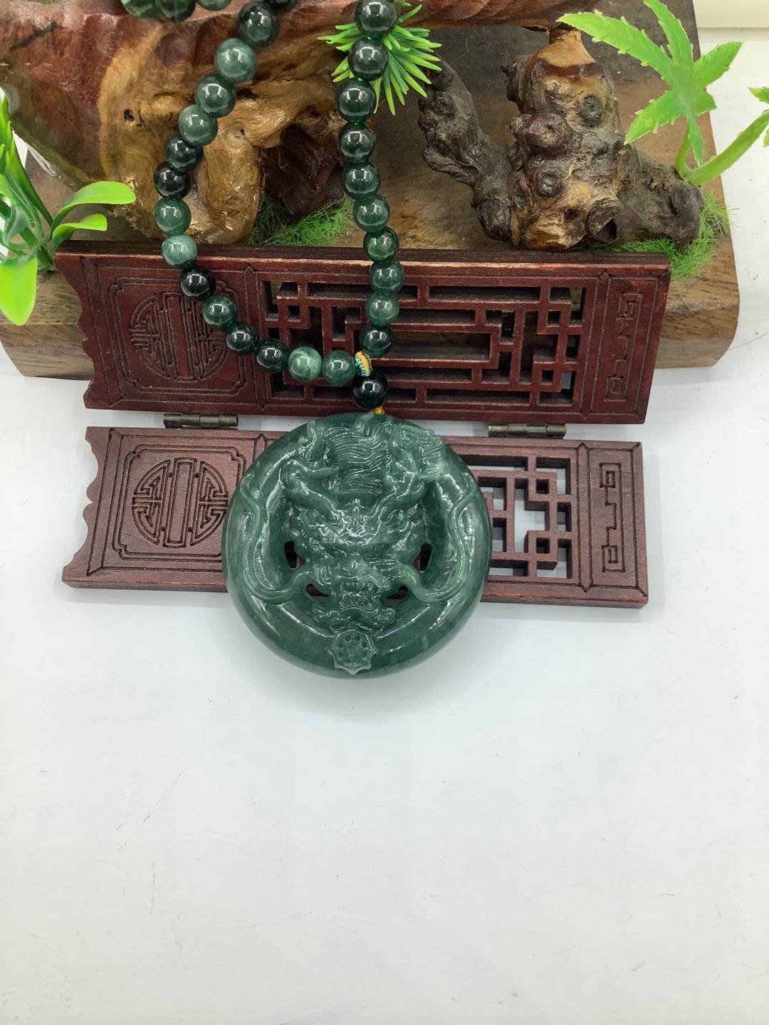 龙行天下