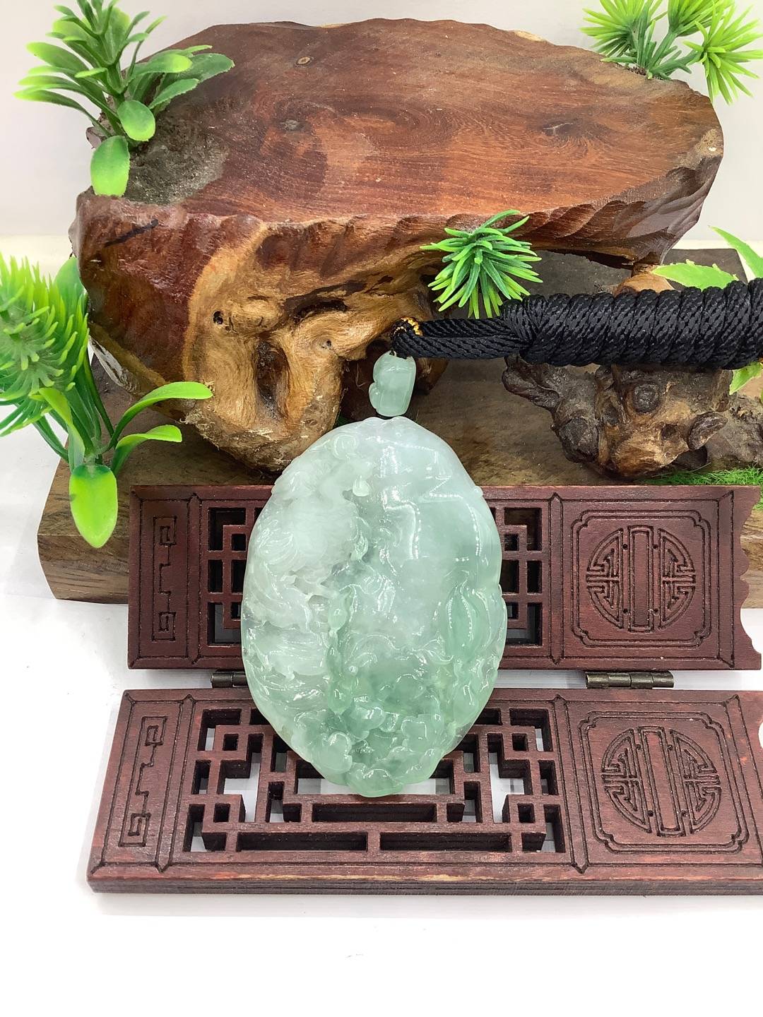 凤戏牡丹