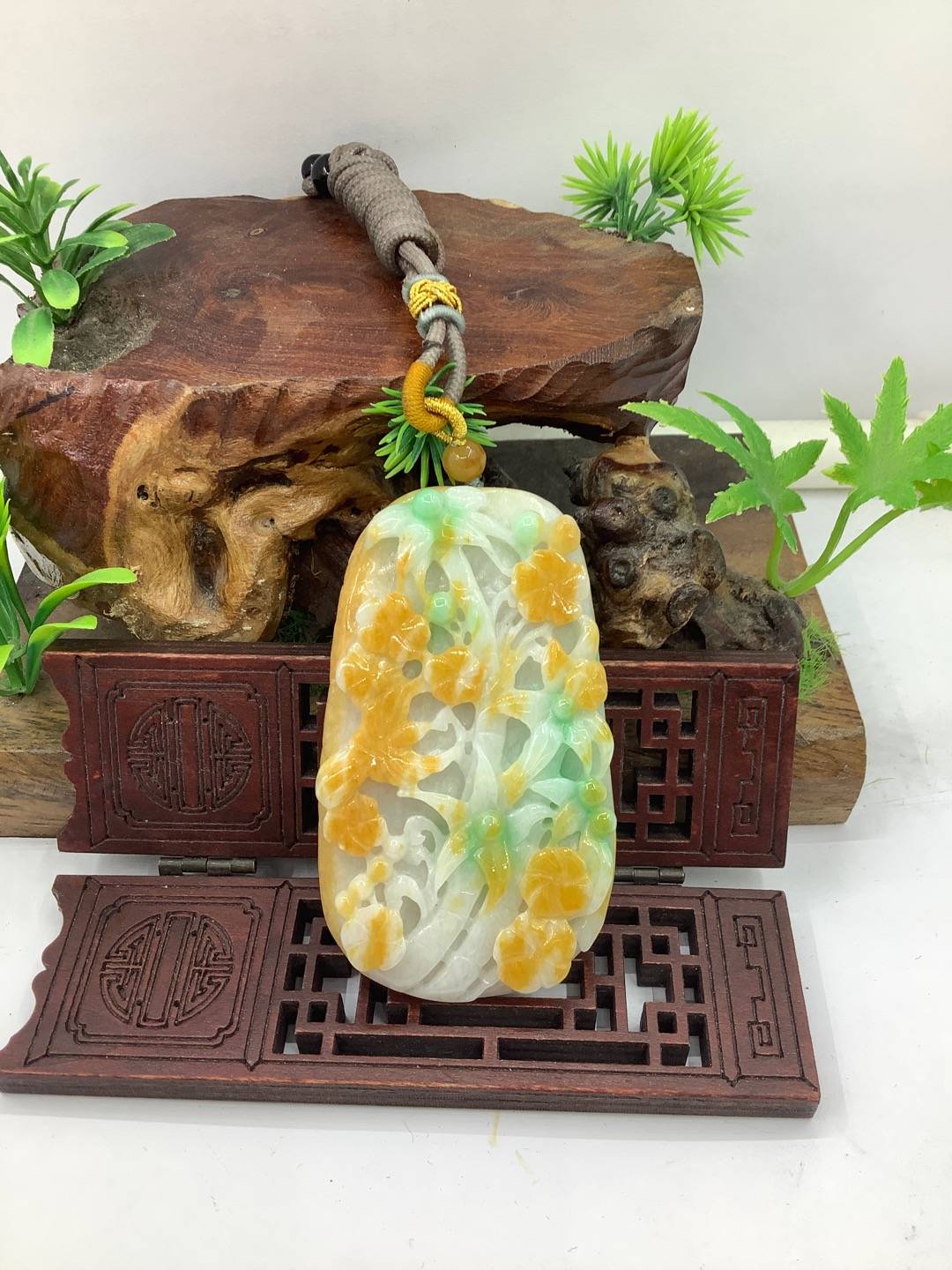 喜上枝头