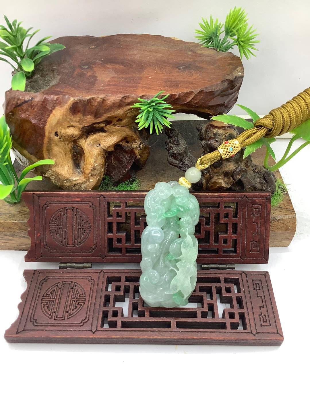 亭亭玉立