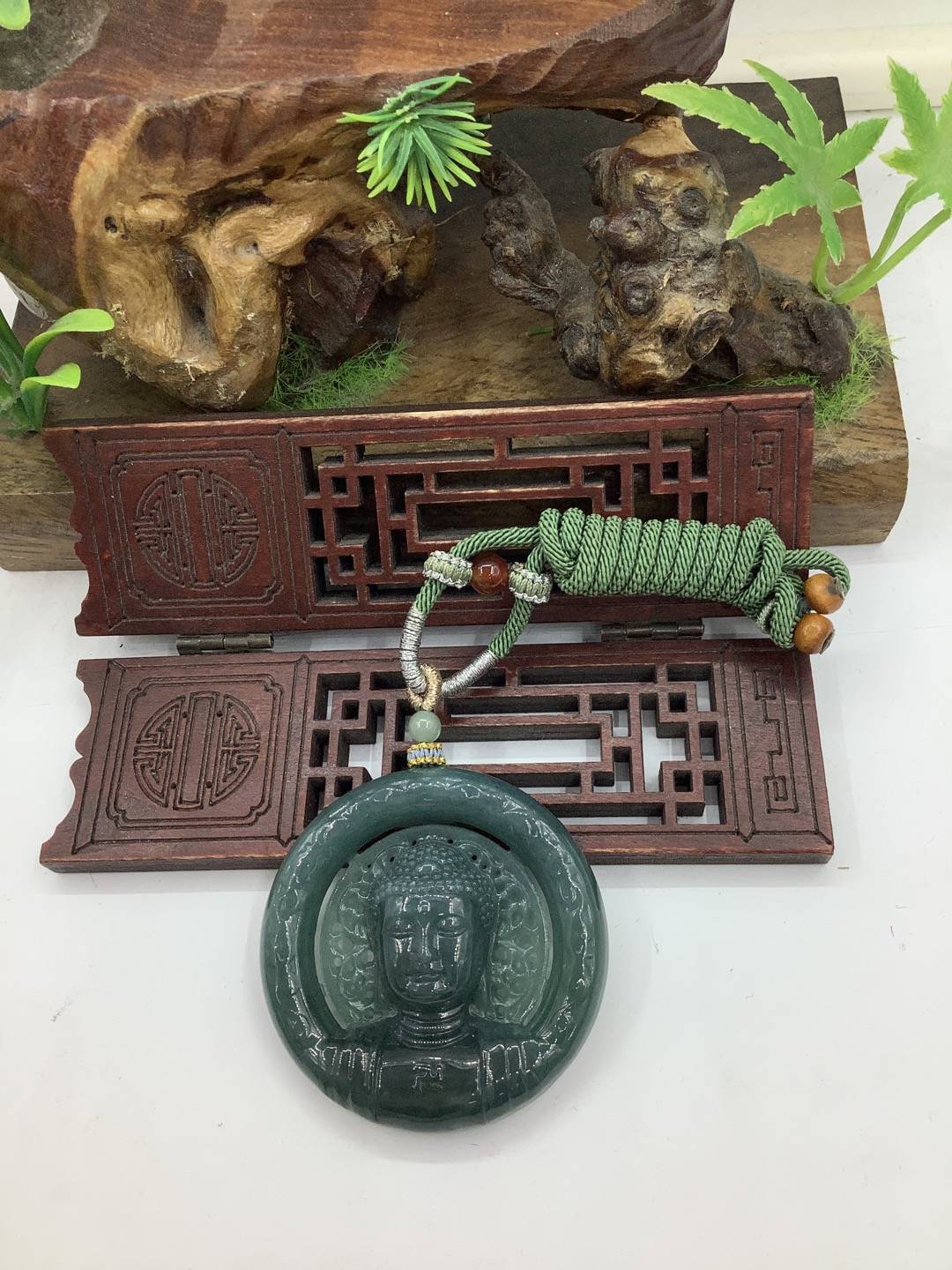 佛观天下
