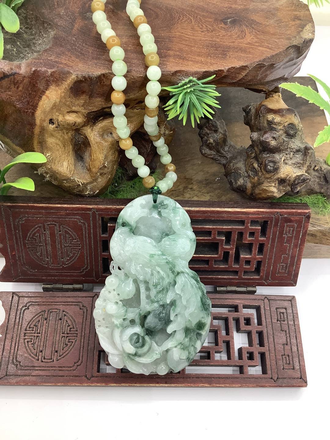 凤戏牡丹