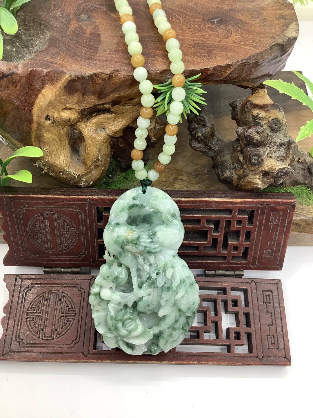 凤戏牡丹