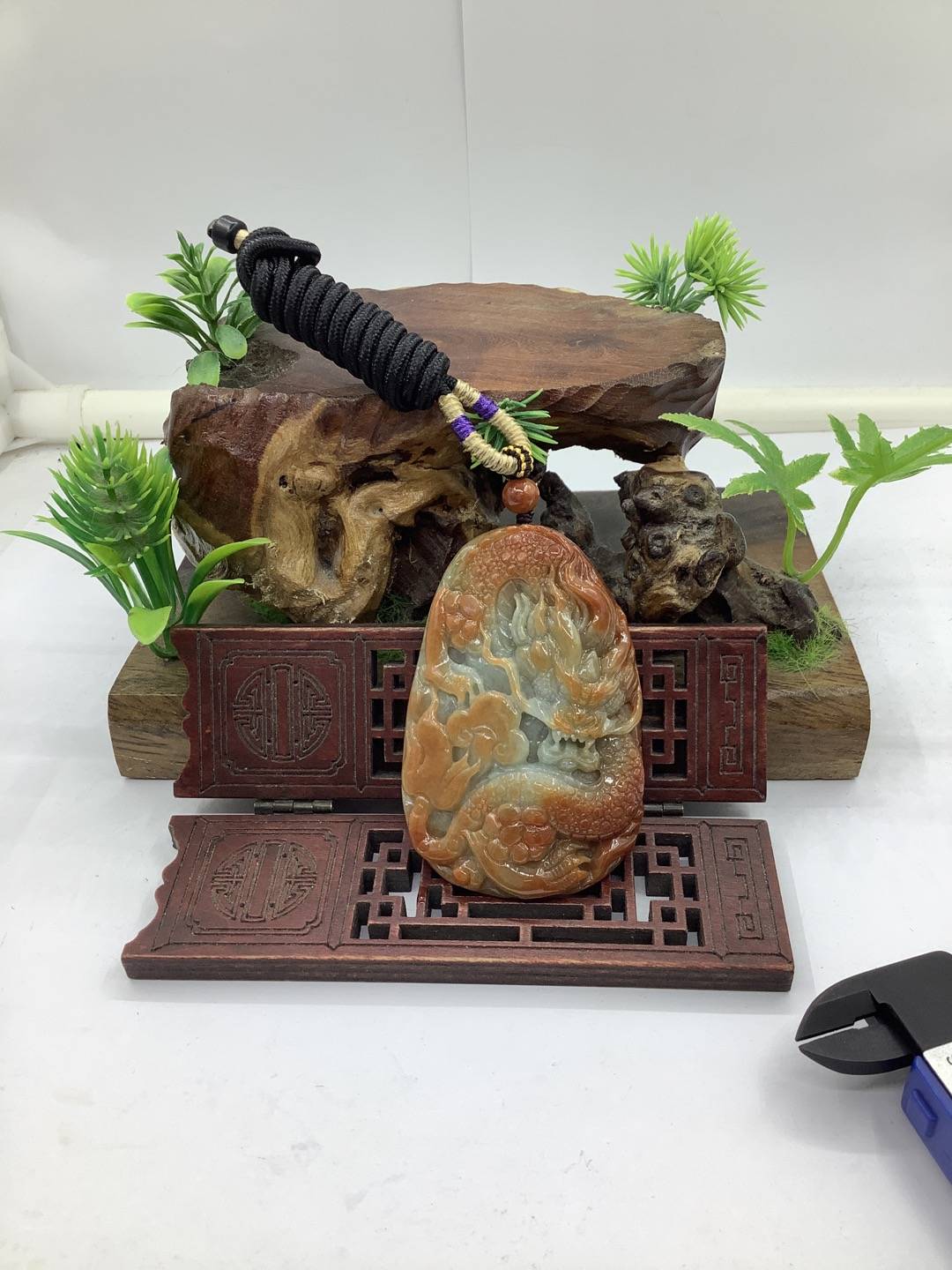 龙行天下