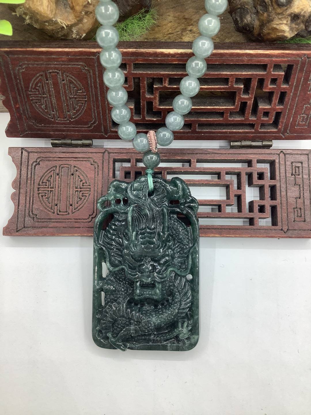 龙行天下