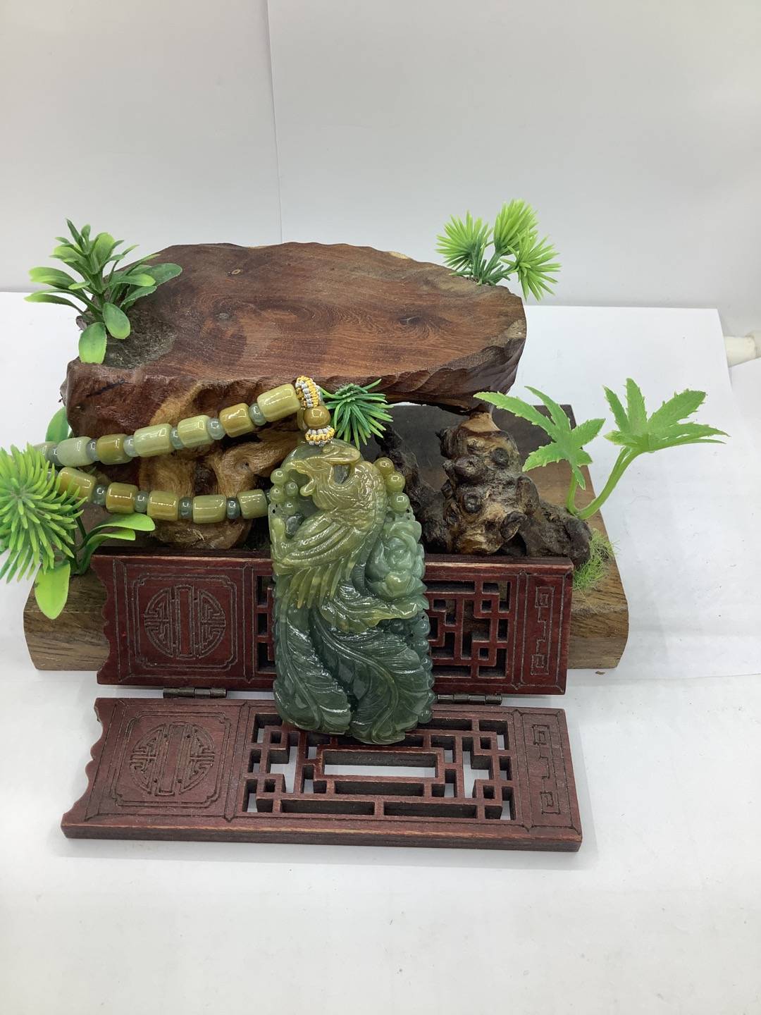 凤戏牡丹