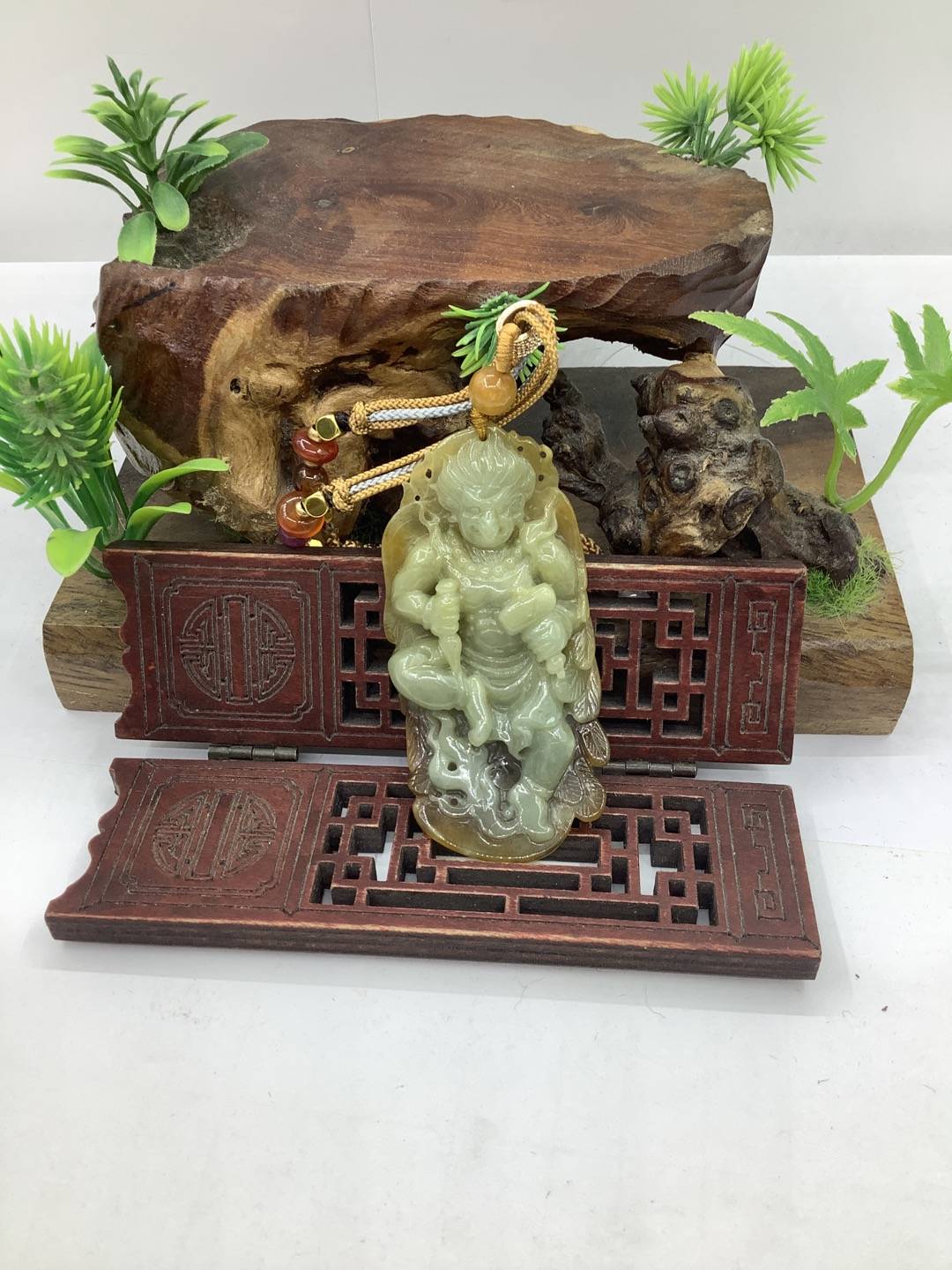 雷震子