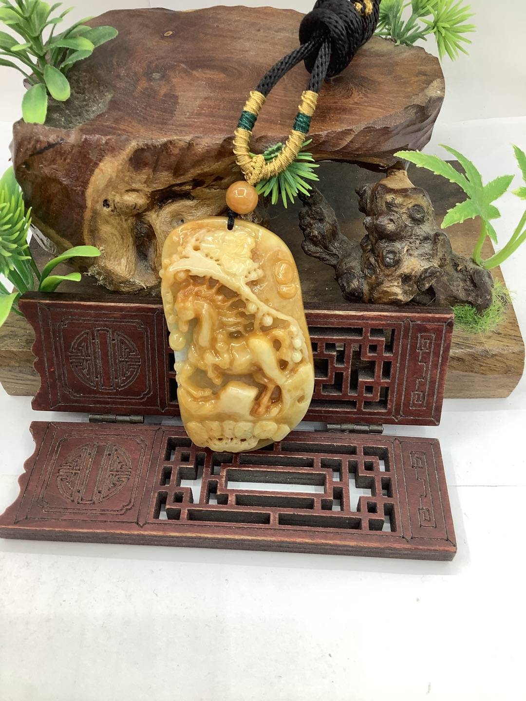 马到功成