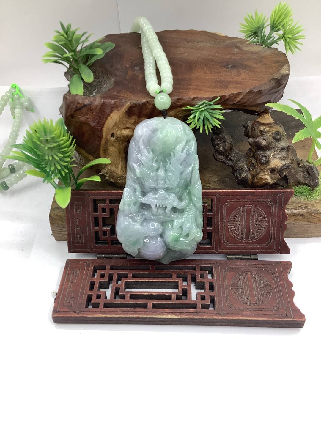 龙行天下