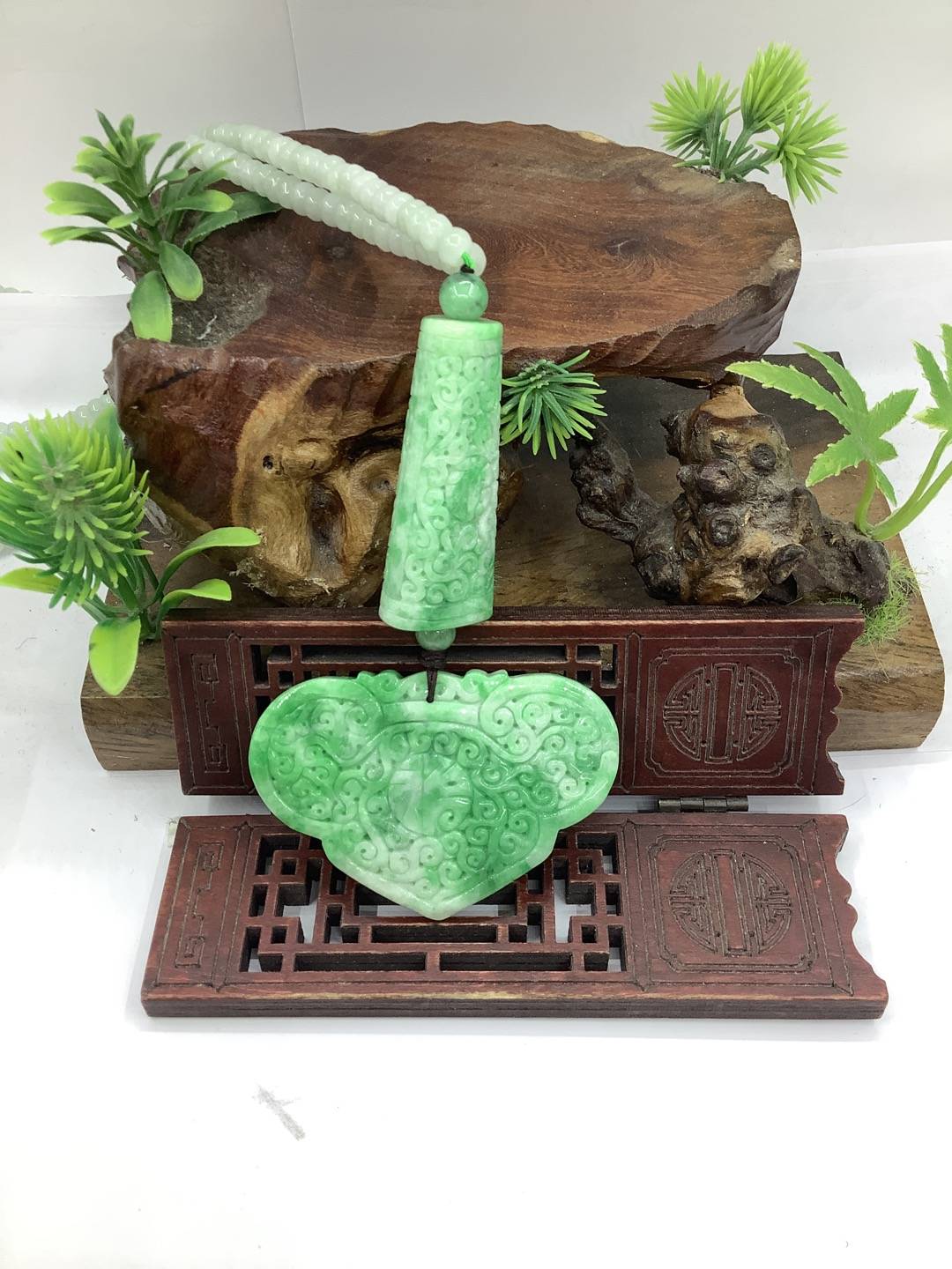 招财纳福