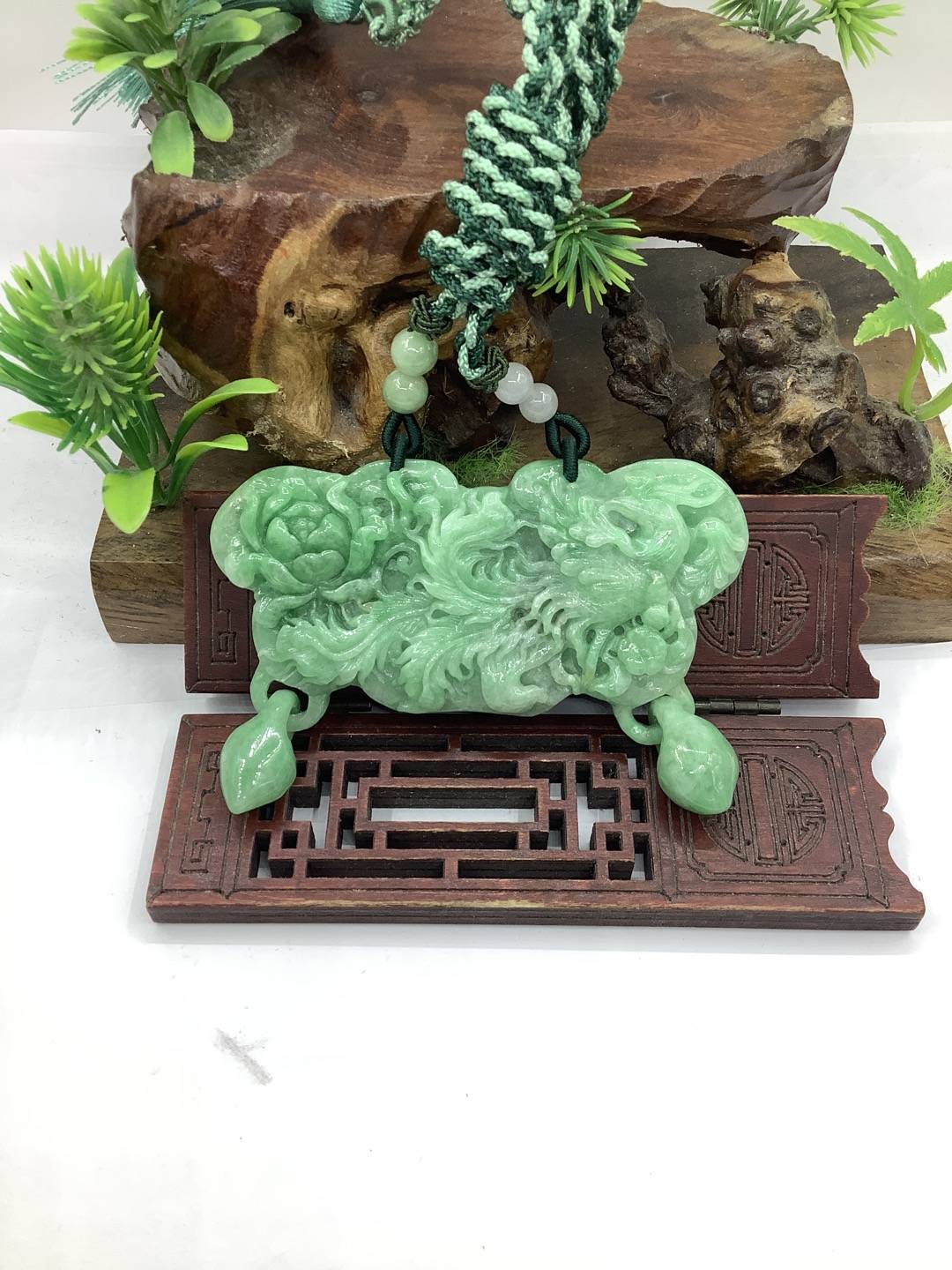 凤戏牡丹