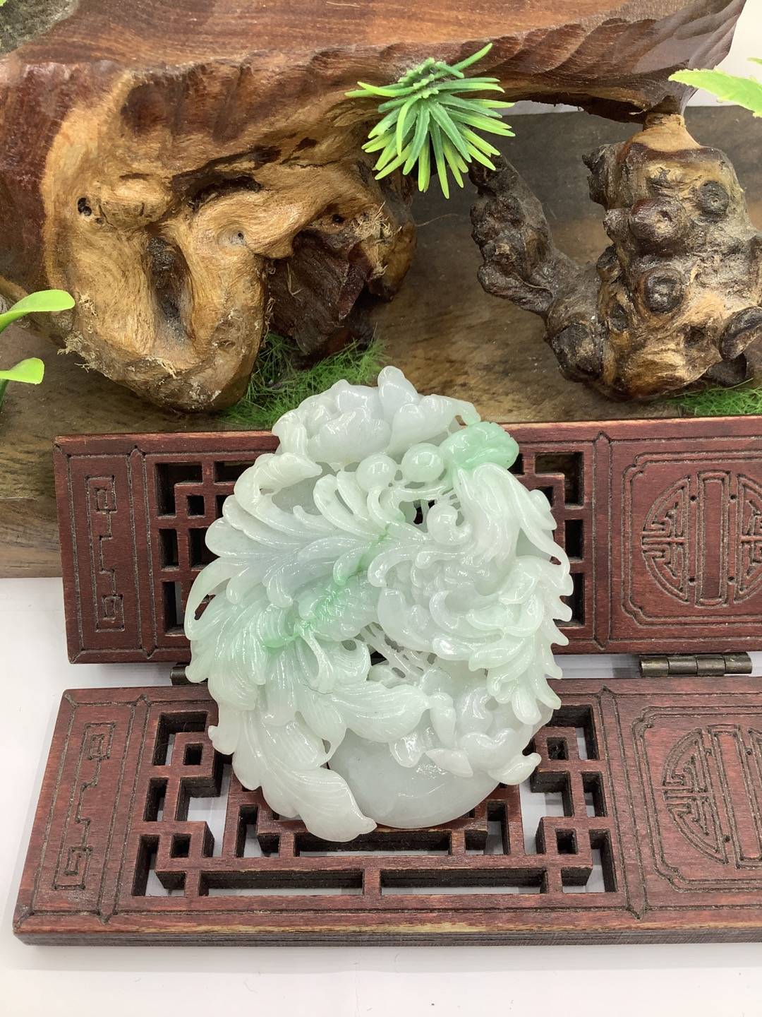 凤戏牡丹