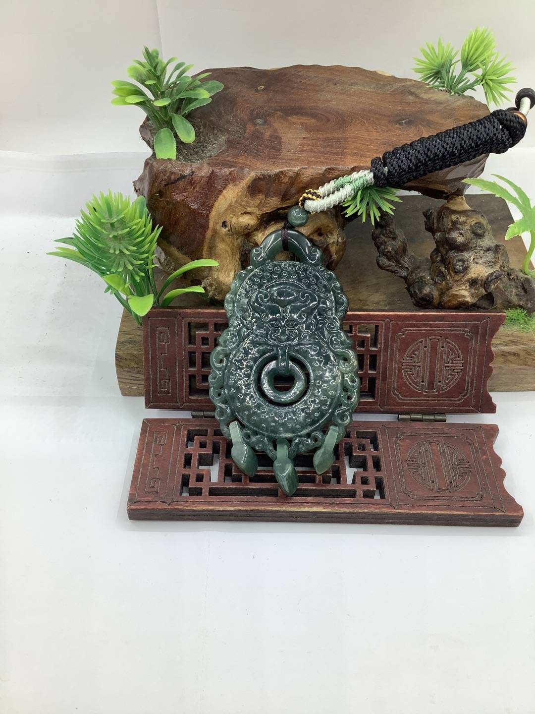 灵兽纳福