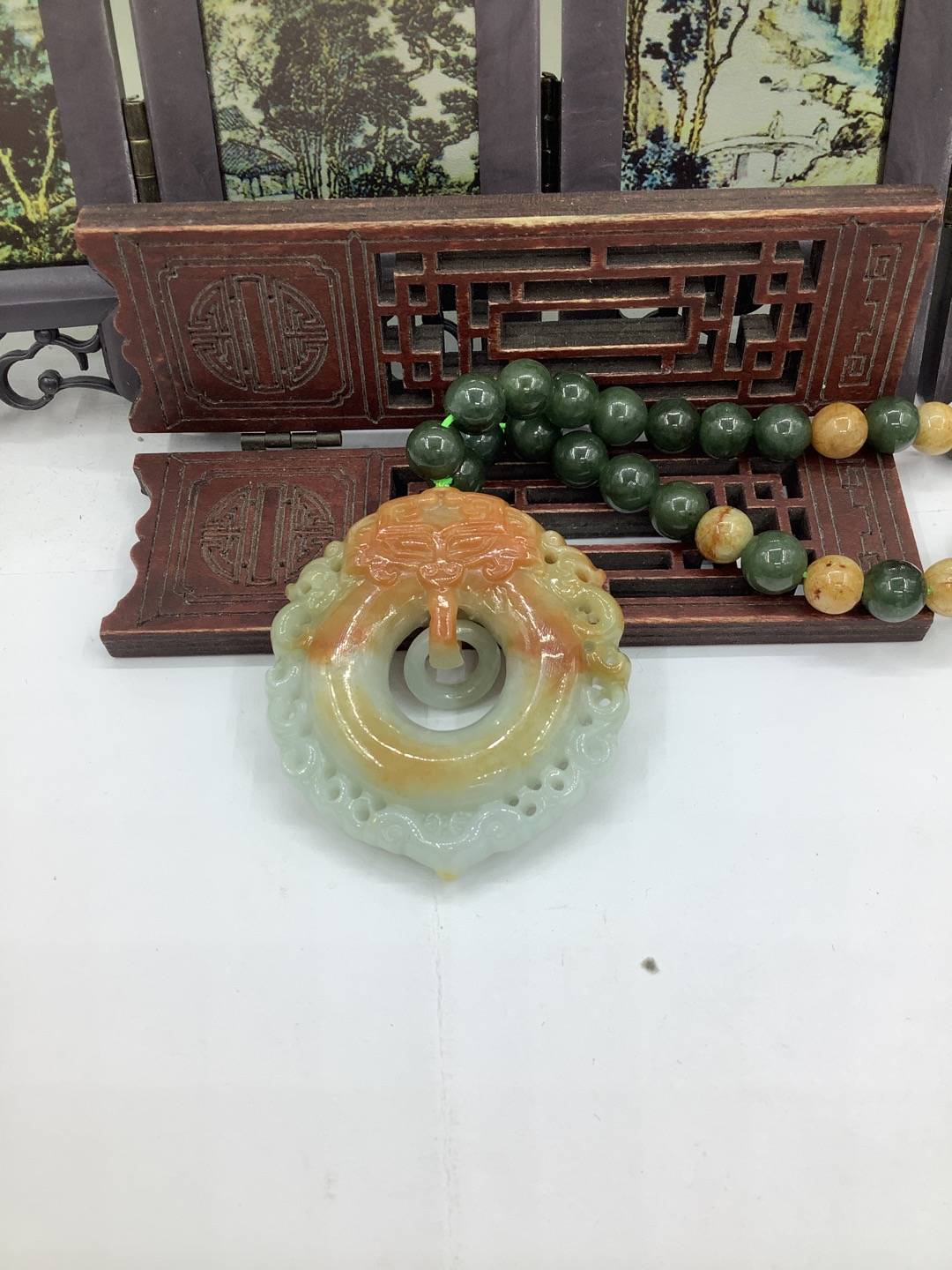 灵兽纳福