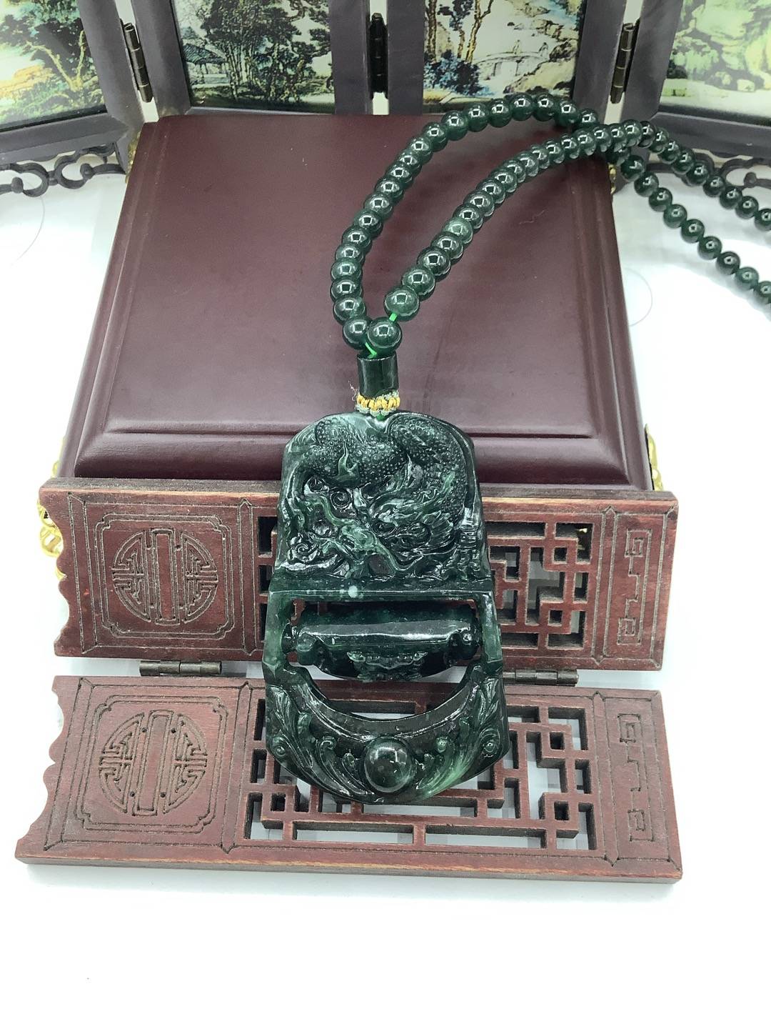 龙行天下