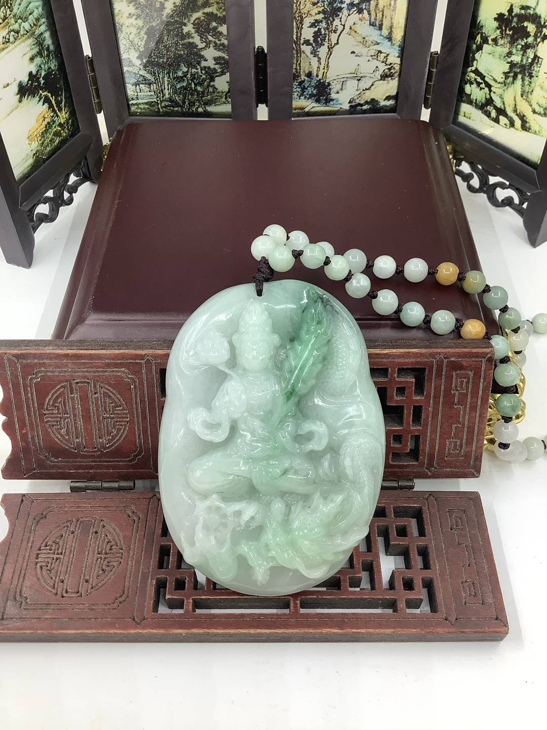 神龙护主