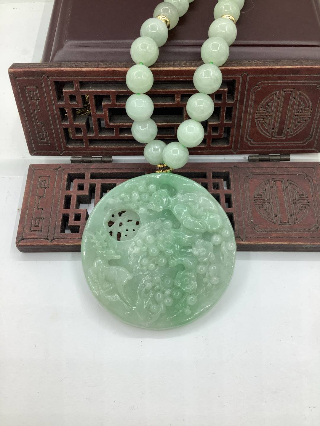 鹿梅同春